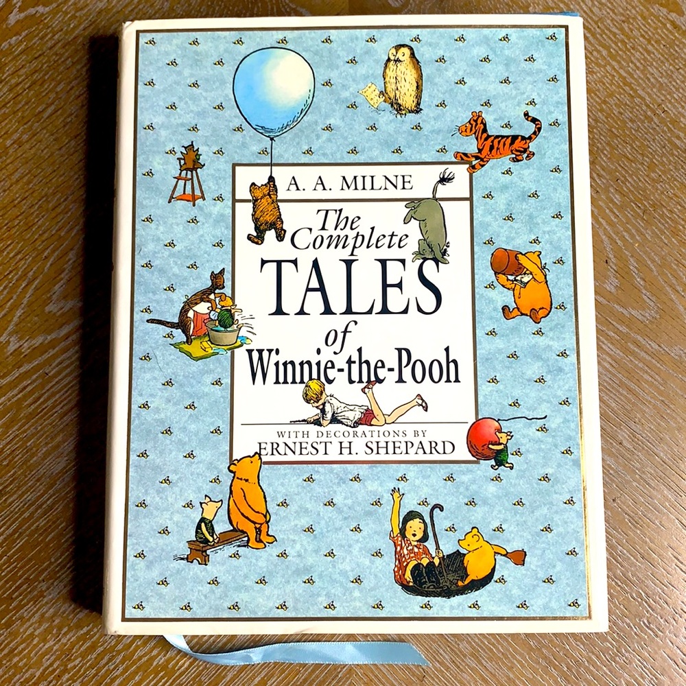 A.A. MILNE The Complete Tales of Winnie the Pooh 334 Page Children’s Book
